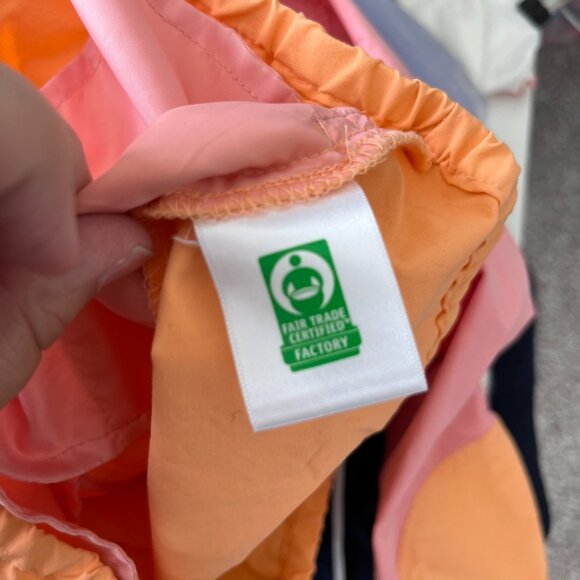 Girls’ Windbreaker in Colorblock with UPF 50+ - Picture 10 of 10